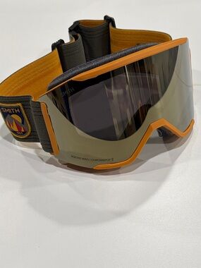 Smith Squad Mag Ski Goggles ChromaPop Extra Lens Sunrise NWT Snowboard Yellow